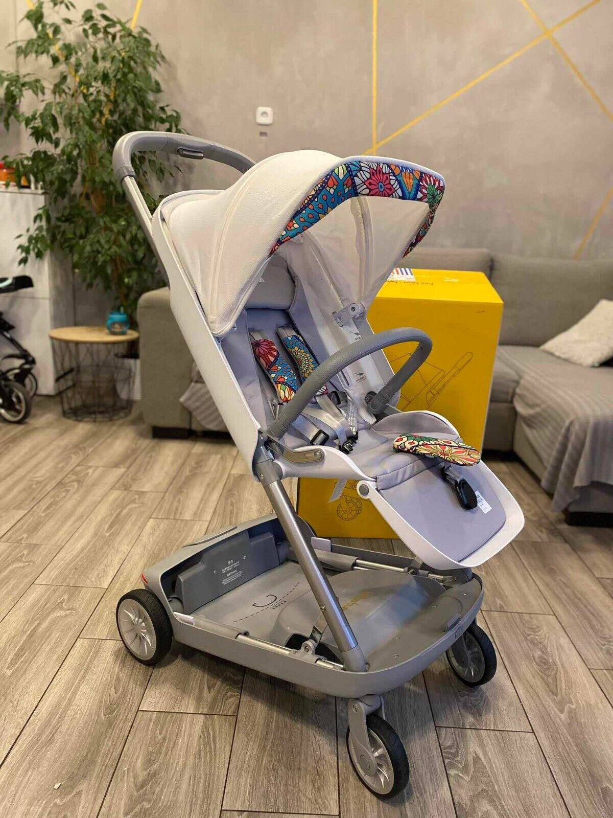Luxury Lightweight Stroller Foldable Suitcasebebebu