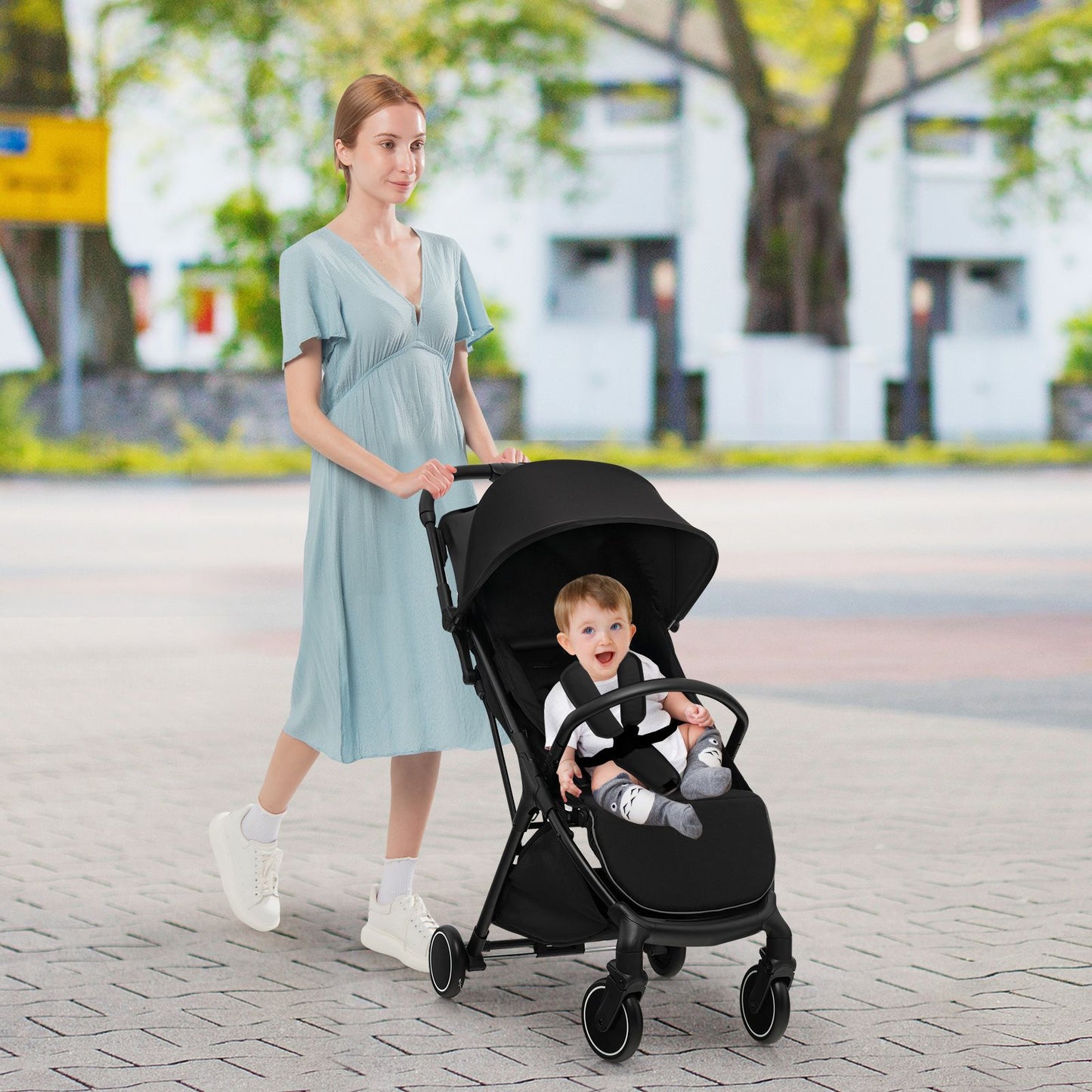 Lightweight Baby Stroller with Detachable Seat Cover