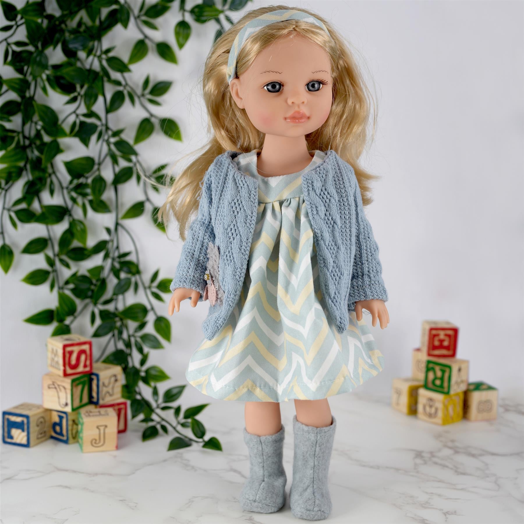 Bibi Doll Baby Doll Girl with Long Styling Hair American Style Fashion Dolls 15"