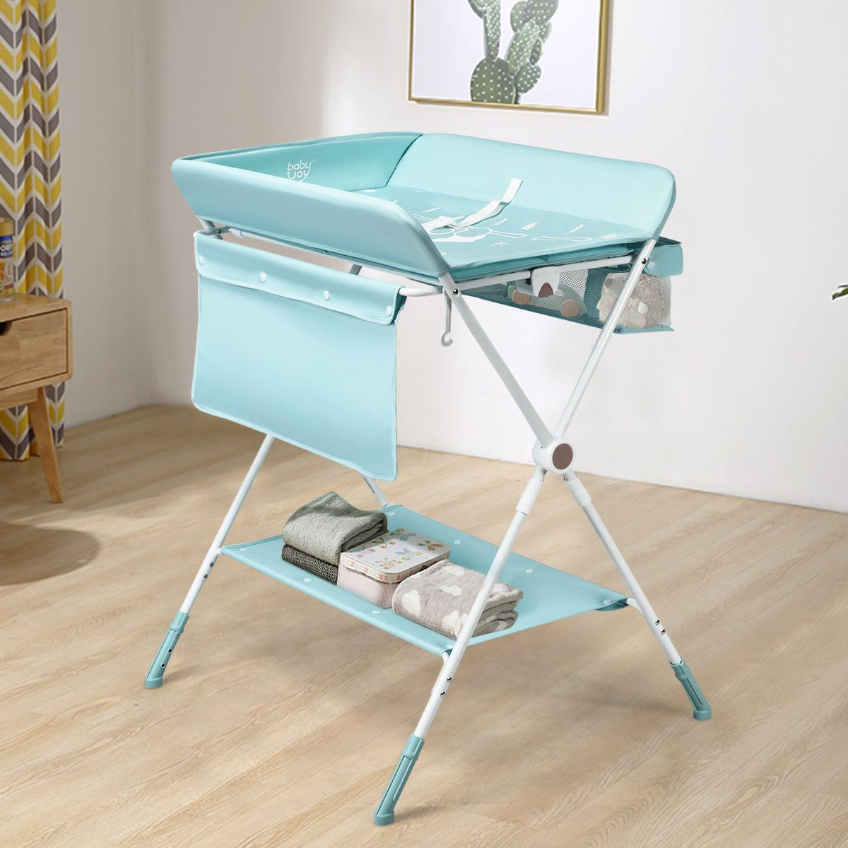 Foldable Changing Station / Airer